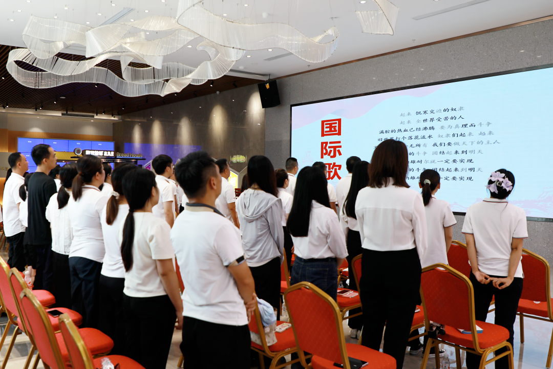 以高質量黨建引擎驅動高質量發展新征程——中共鹽津黨委隆重召開年度總結暨表彰大會 以高質量黨建引擎驅動高質量發展新征程——中共鹽津黨委隆重召開年度總結暨表彰大會